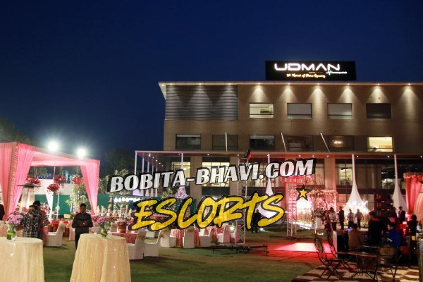 Escorts near Udman Resorts And Hotels Mahipalpur Delhi