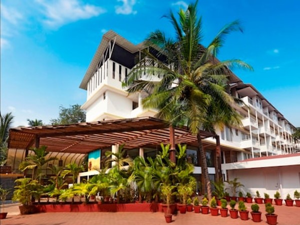 Escorts near Morjim River Villa Narojiwada Goa