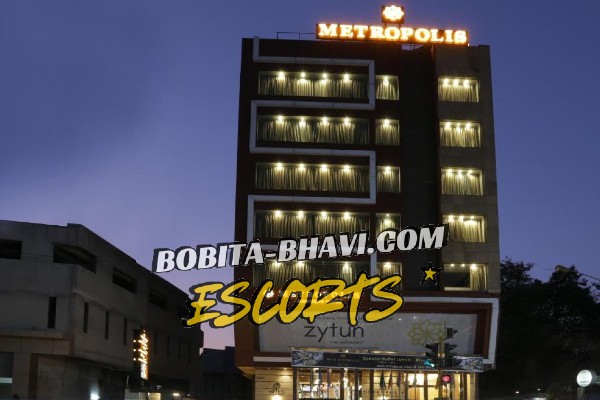 Escorts near Hotel Metropolis Andheri East Mumbai