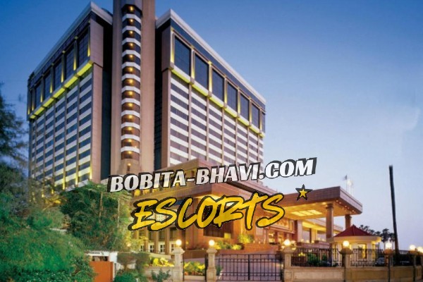 Escorts near Hotel Taj Lands End Bandra West Mumbai