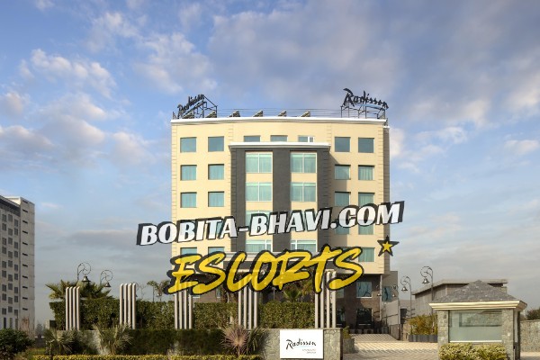 Escorts near Radisson Hotel Green Enclave Road Zirakpur