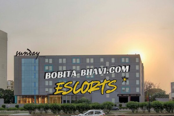 Escorts near Sunday Hotel Gazipur Zirakpur
